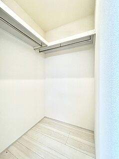 ウォークインクローゼット