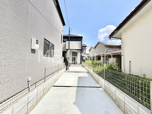 【前面道路含む現地写真】ここから始まる新生活を応援いたします
