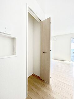 リビング収納