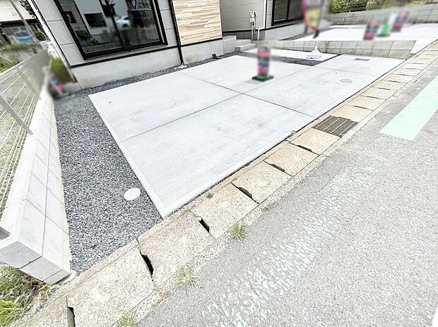 【駐車場】生活に欠かせない駐車スペース。
