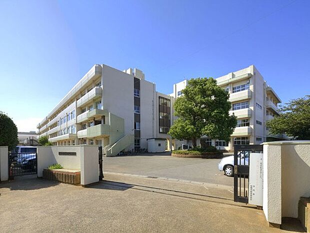 船橋市立八木が谷中学校(約500m)
