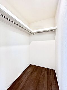 ウォークインクローゼット