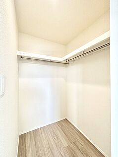 ウォークインクローゼット