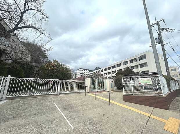 山ノ内保育園（約240m）