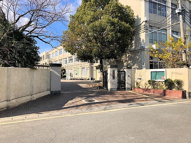 京都市立嵯峨中学校（約1,200m）