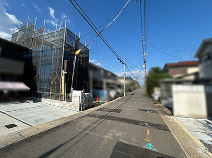 前道5.64ｍ(東側)