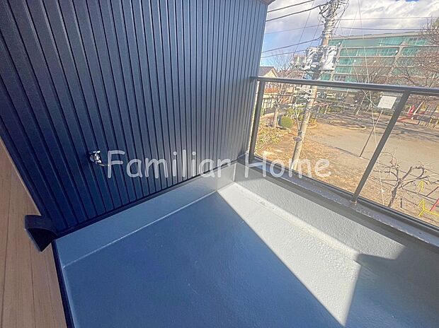 【水栓】水栓　バルコニー水栓付き。窓掃除やバルコニー清掃の際に便利です。