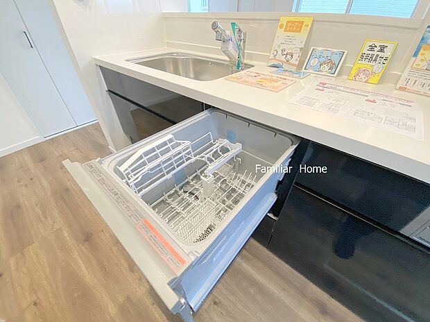 【売主施工例写真】※現況優先となります。設備・間取り等につきましてはご案内時にお確かめ下さい。