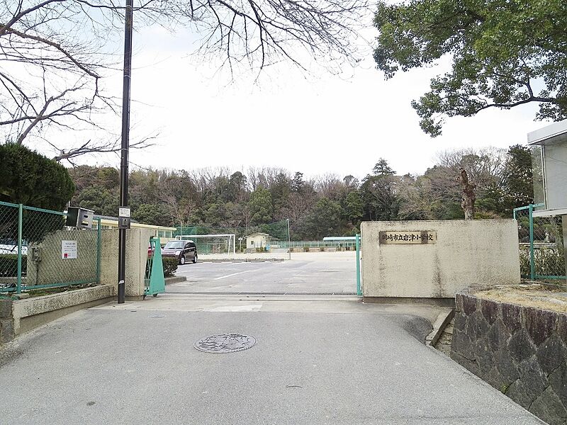 岡崎市立岩津小学校