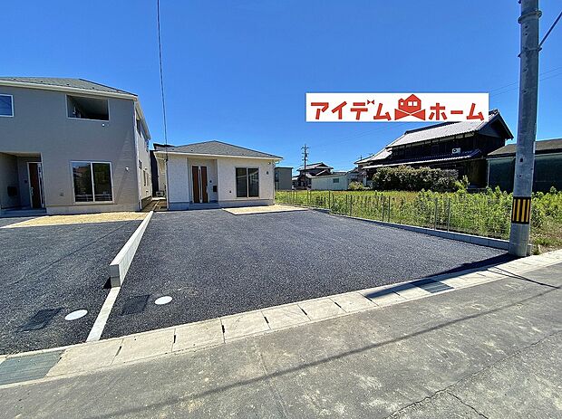 ●○●○1号棟外観写真○●○●
平日の案内も可能です♪
お気軽にお問い合わせください!