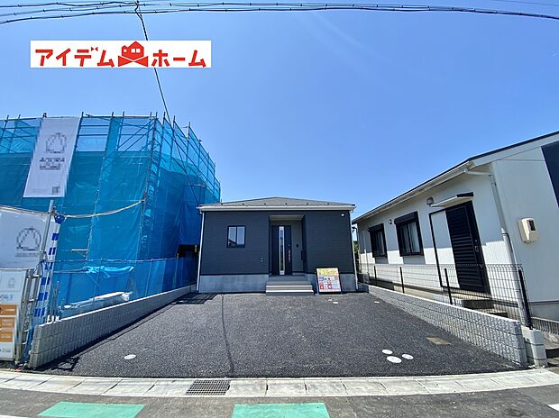 ●○●○1号棟外観写真○●○●
平日の案内も可能です♪
お気軽にお問い合わせください!
