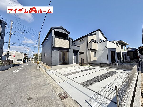●○●○全体外観写真○●○●
　　　平日の案内も可能です♪
　お気軽にお問い合わせください！
