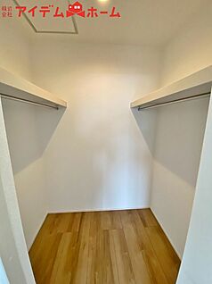 ウォークインクローゼット(2号棟)
