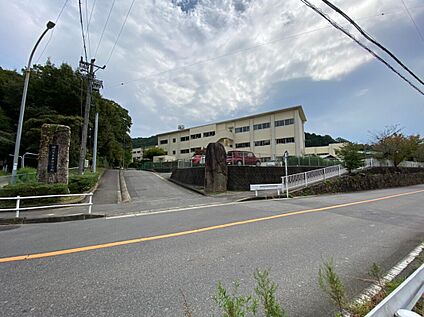 岡崎市立 本宿小学校 960ｍ