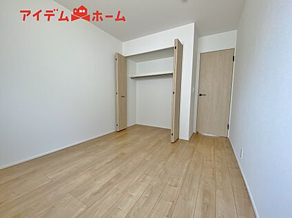 収納(2号棟)