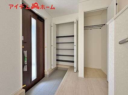 玄関(3号棟)