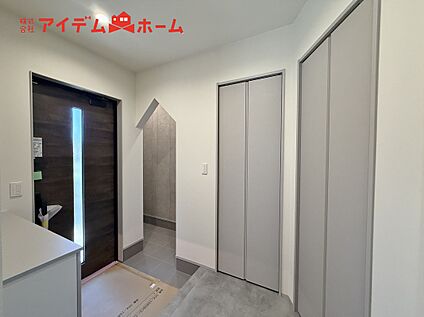 玄関(2号棟)