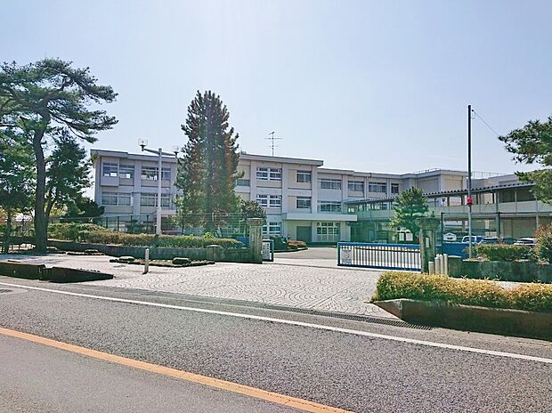 豊田市立青木小学校（約1,580m）
