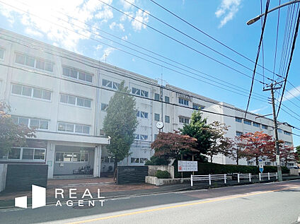 横浜市立新田中学校 840ｍ