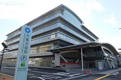 丸亀市役所 約2,700m