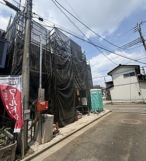 販売現地