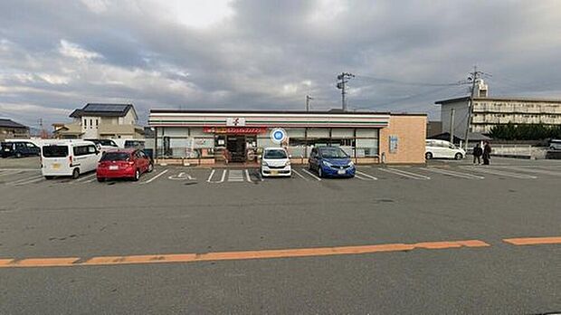 セブンイレブン田川後藤寺店(約700m)