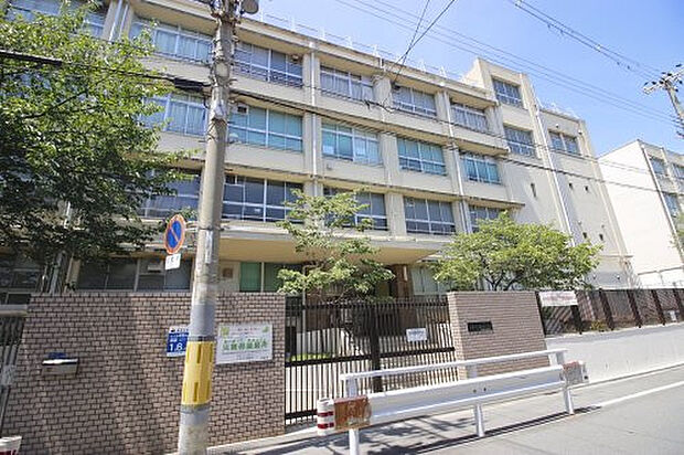 南津守小学校(約480m)