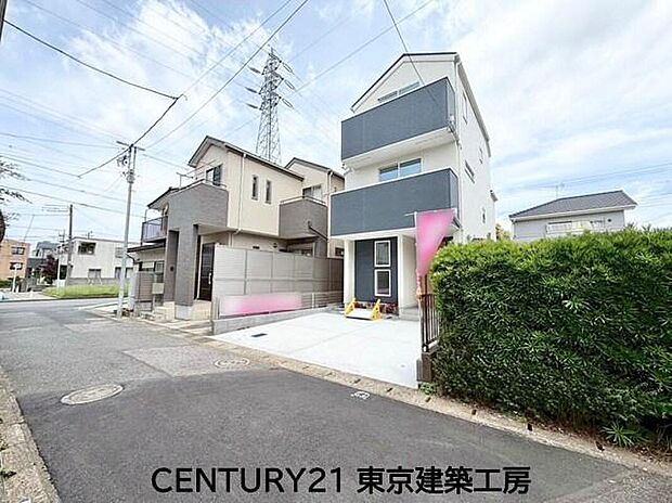 家族と過ごす当たり前の日々こそが、未来に残る大切な宝物。そんな温かな時間を育みながら、永く愛着を深めていける住まいです。