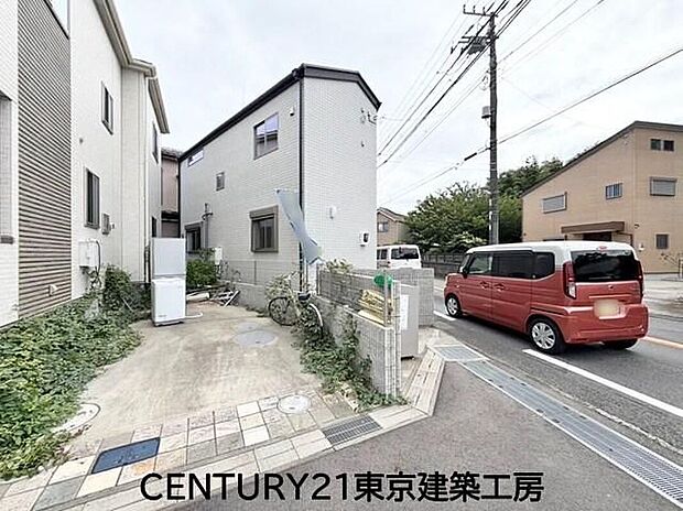 3LDK+駐車スペースがございます
駅近!京成松戸線『三咲駅』まで徒歩3分で通勤も便利です!