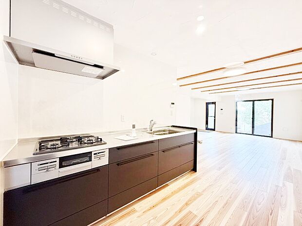 ■美味しい時間が生まれる、笑顔あふれるキッチン