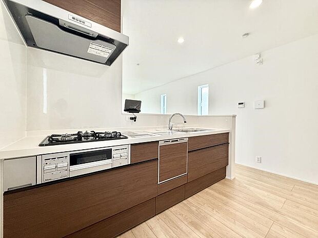 ■家族の絆を深める、温もりのあるキッチン