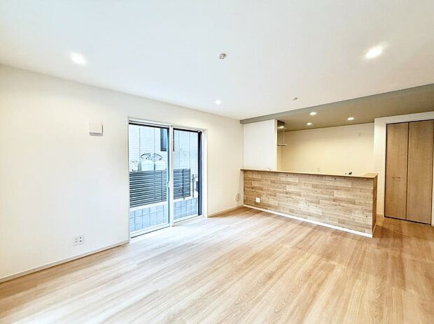 ■くつろぎと笑顔が集まる、心温まるリビング