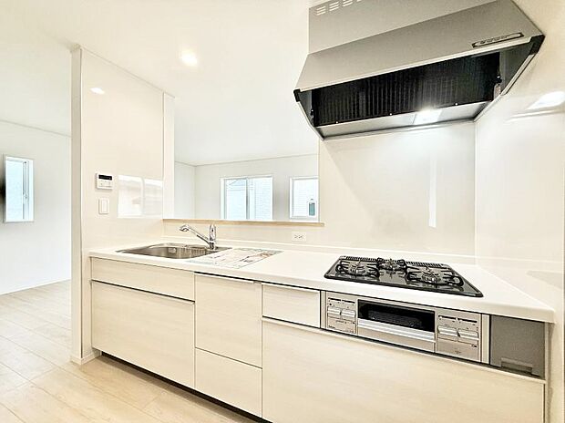 ■シンプルで美しく心地よい時間を生むキッチン空間