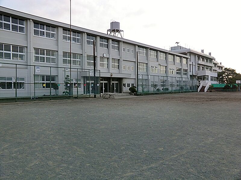 【学校】伊勢原市立伊勢原小学校