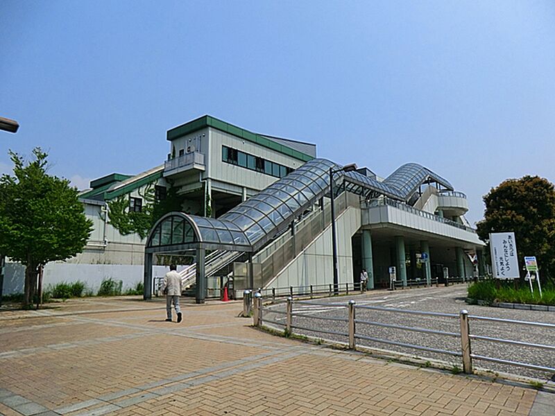 【車・交通】小田急江ノ島線「六会日大前」駅