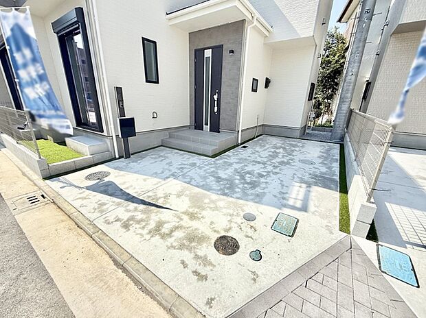 【駐車場】■快適な駐車スペースで安心