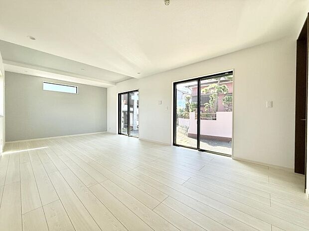 【ダイニング】■自然と心がほどける、リラックスできる場所