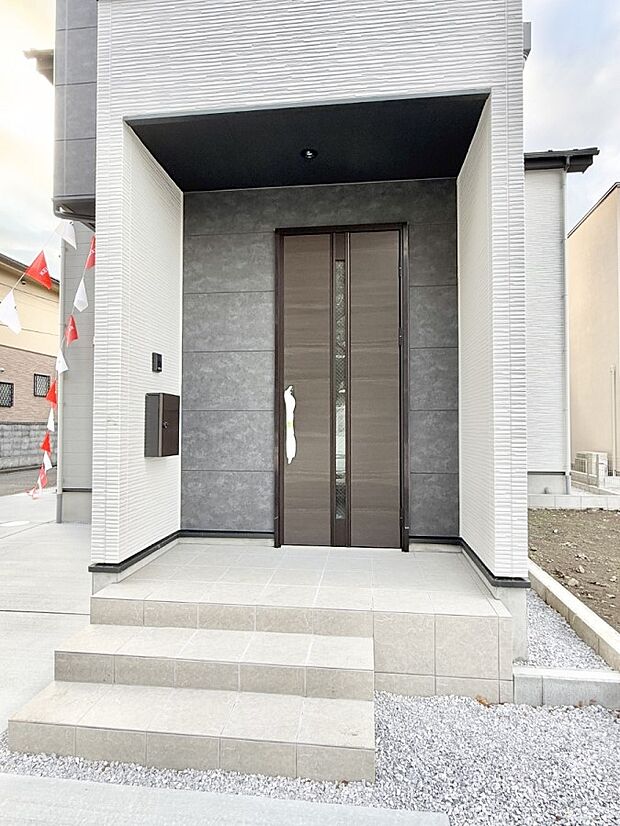 【玄関】■ ここから始まる、笑顔あふれる毎日