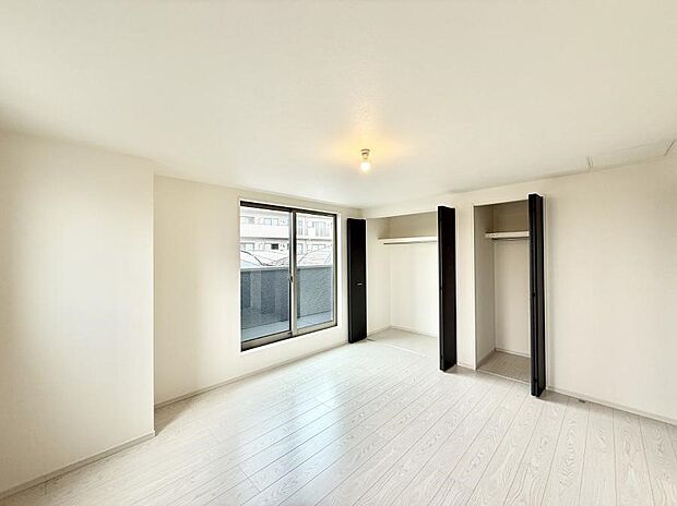 【洋室】■静かな洋室で読書や趣味に集中できる場所