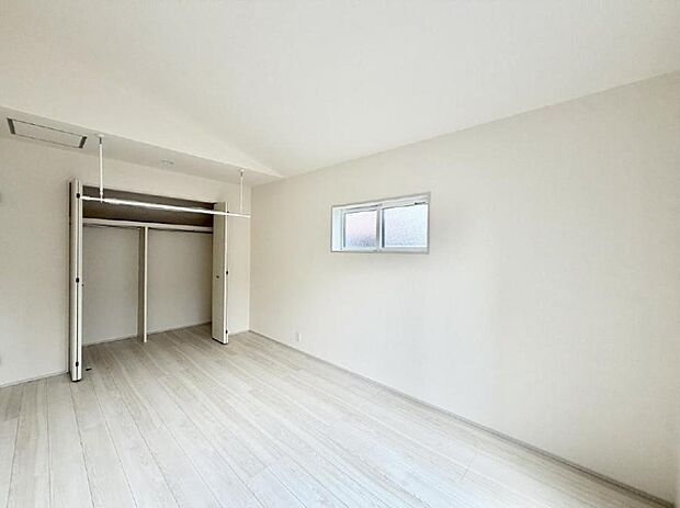 【寝室】■快適な環境で、日常の疲れを癒せる空間