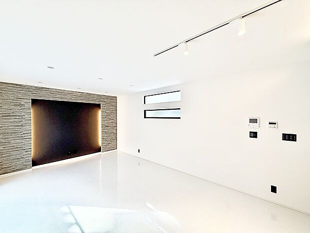 【リビングダイニング】■シンプルだけど贅沢、大切な人と過ごす心がほどける空間