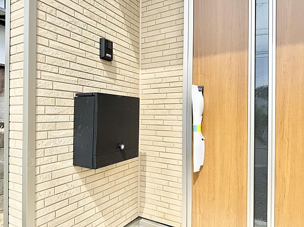 【宅配ボックス】■不在時でも荷物が受け取れる便利な宅配ボックス