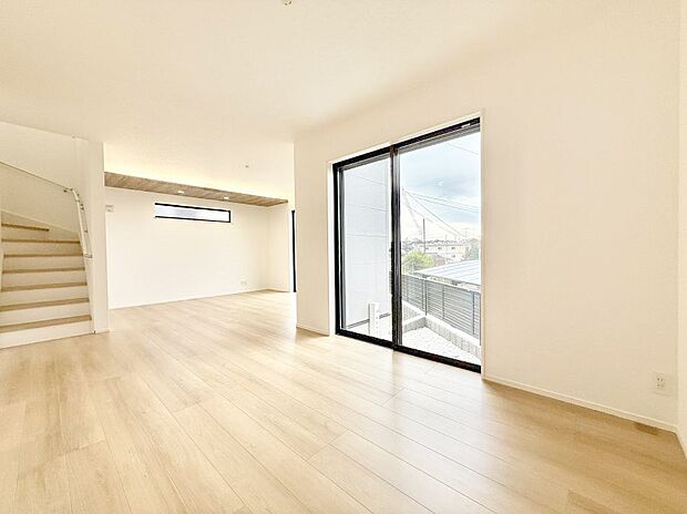 【ダイニング】■家族の笑顔があふれる、くつろぎの空間