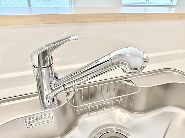 【浄水器】■清潔でおいしい水を手軽に供給してくれます