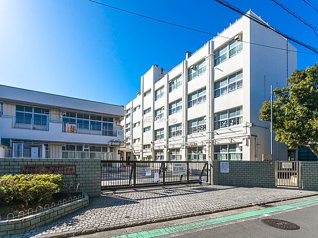横浜市立瀬谷第二小学校(約1,100m・徒歩14分)