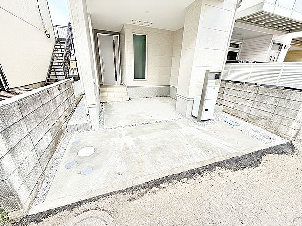 【駐車場】■自宅にカースペースがあると助かります