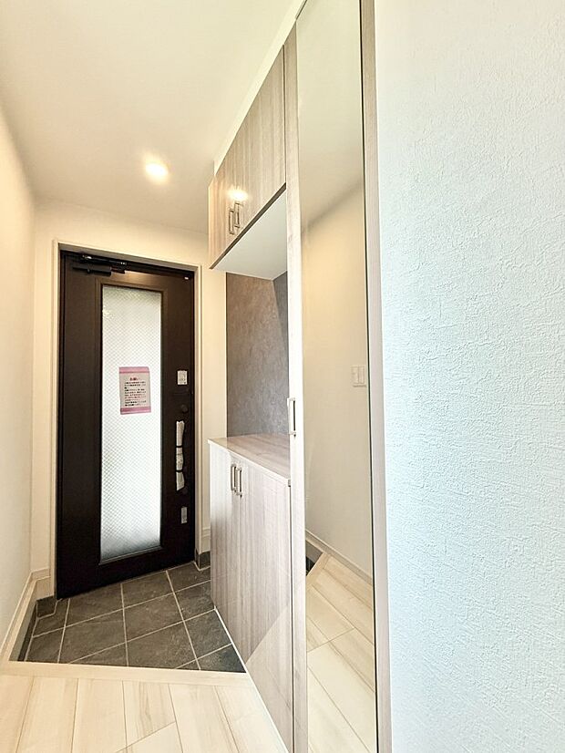【玄関】■玄関はお家の顔！おしゃれな玄関でお客様をお迎え！