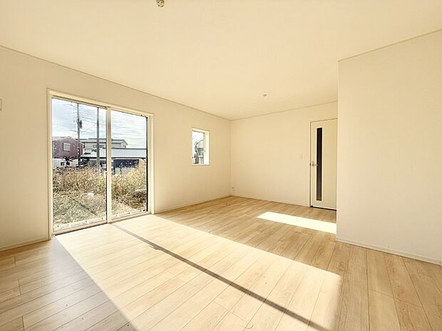 【リビング】■自然と会話が生まれる、心地よいひととき