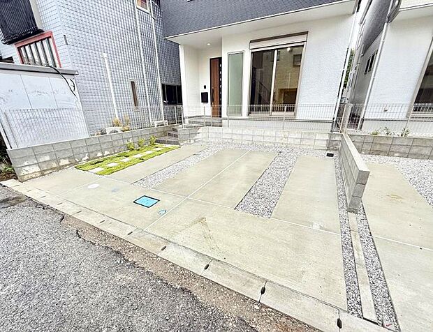 【駐車場】■カースペース有