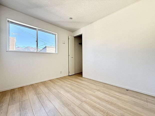 【寝室】■快適な環境で、日常の疲れを癒せる空間